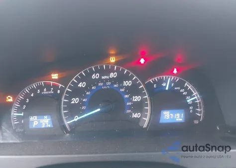 2012 Toyota Camry Xle z USA, uszkodzony, nr VIN 4T4BF1FK7CR244572